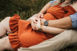 Babybauchfoto Detailaufnahme